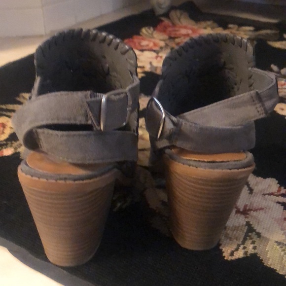 Booties - Picture 4 of 8